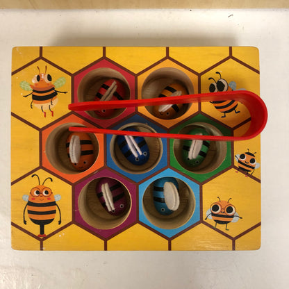Matching Bee Hive Game
