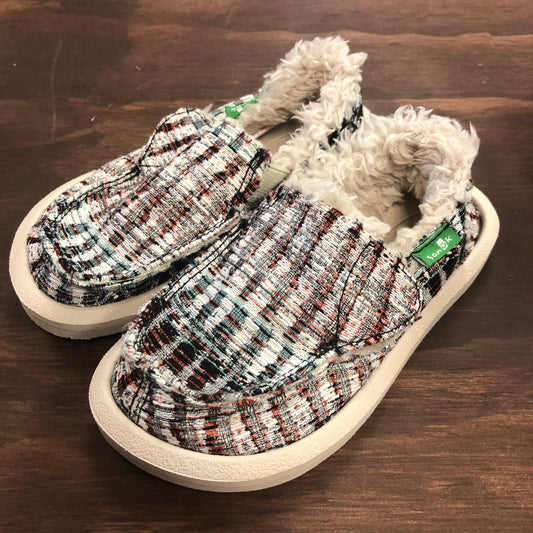 SANUK Lined Slip Ons