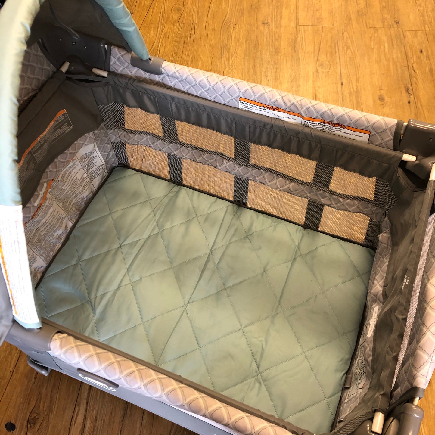Travel Lite Crib with Stages