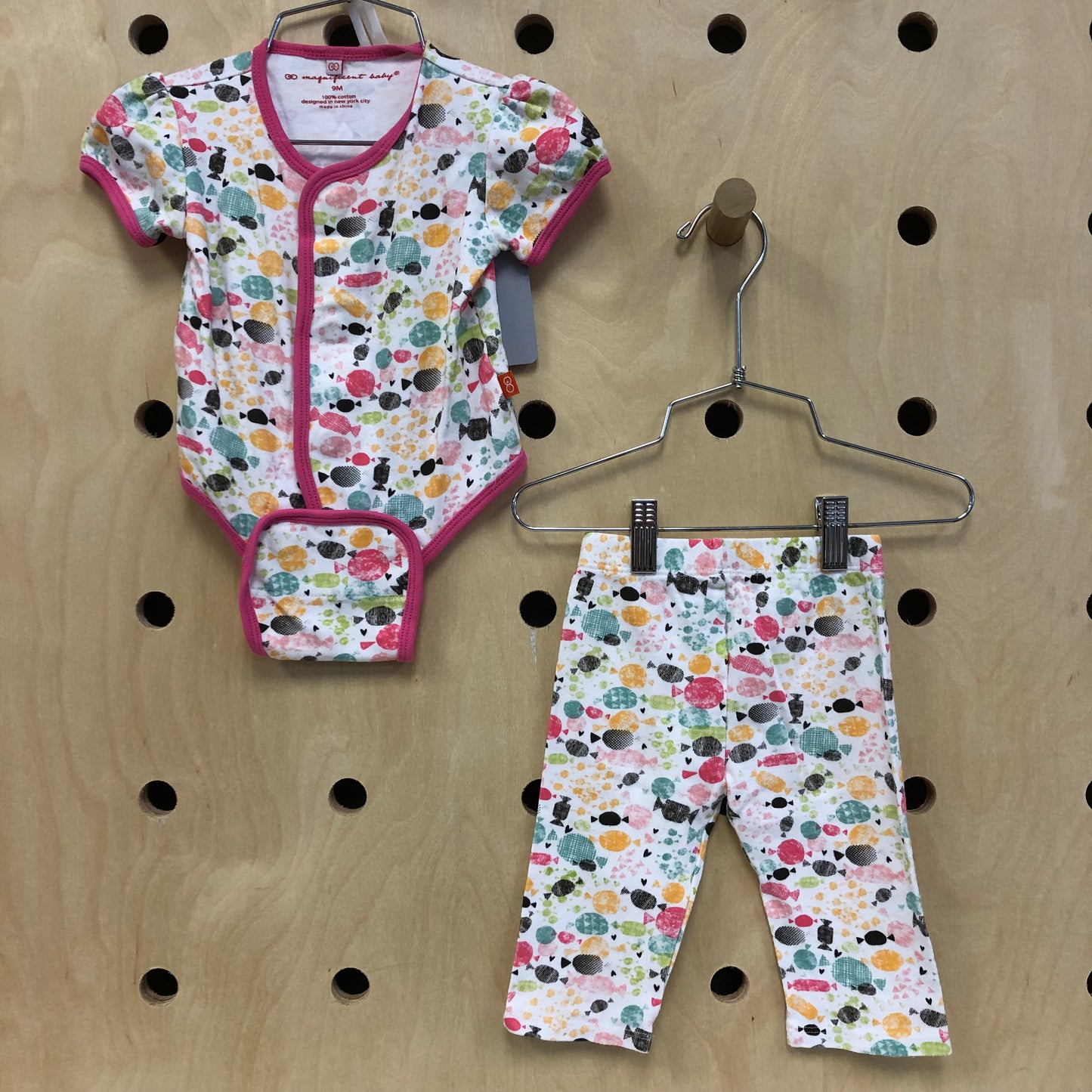 Candy Magnetic Outfit