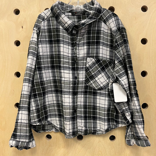 Black + White Cropped Flannel