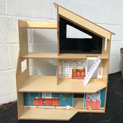 Hazel Dollhouse