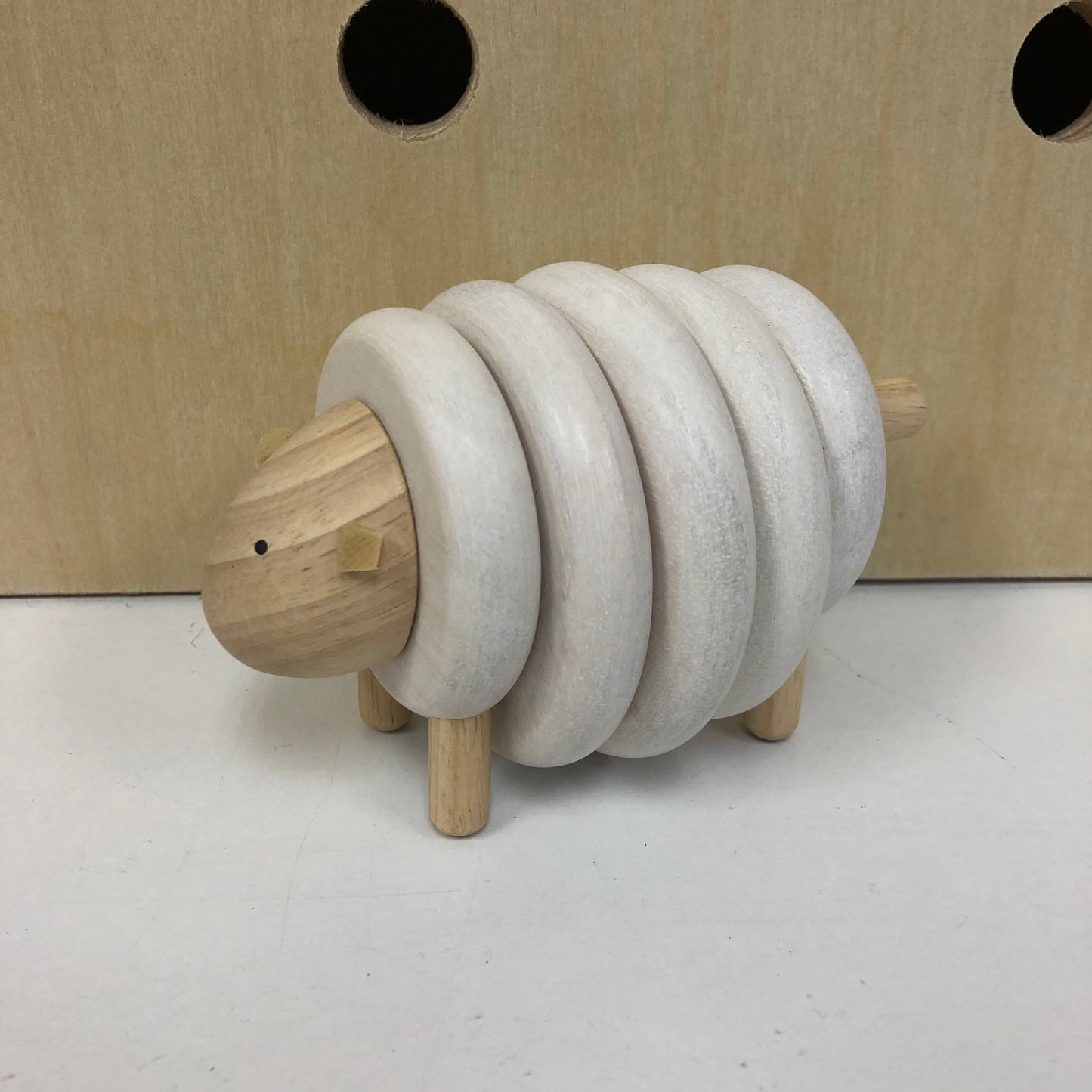 Lacing Sheep