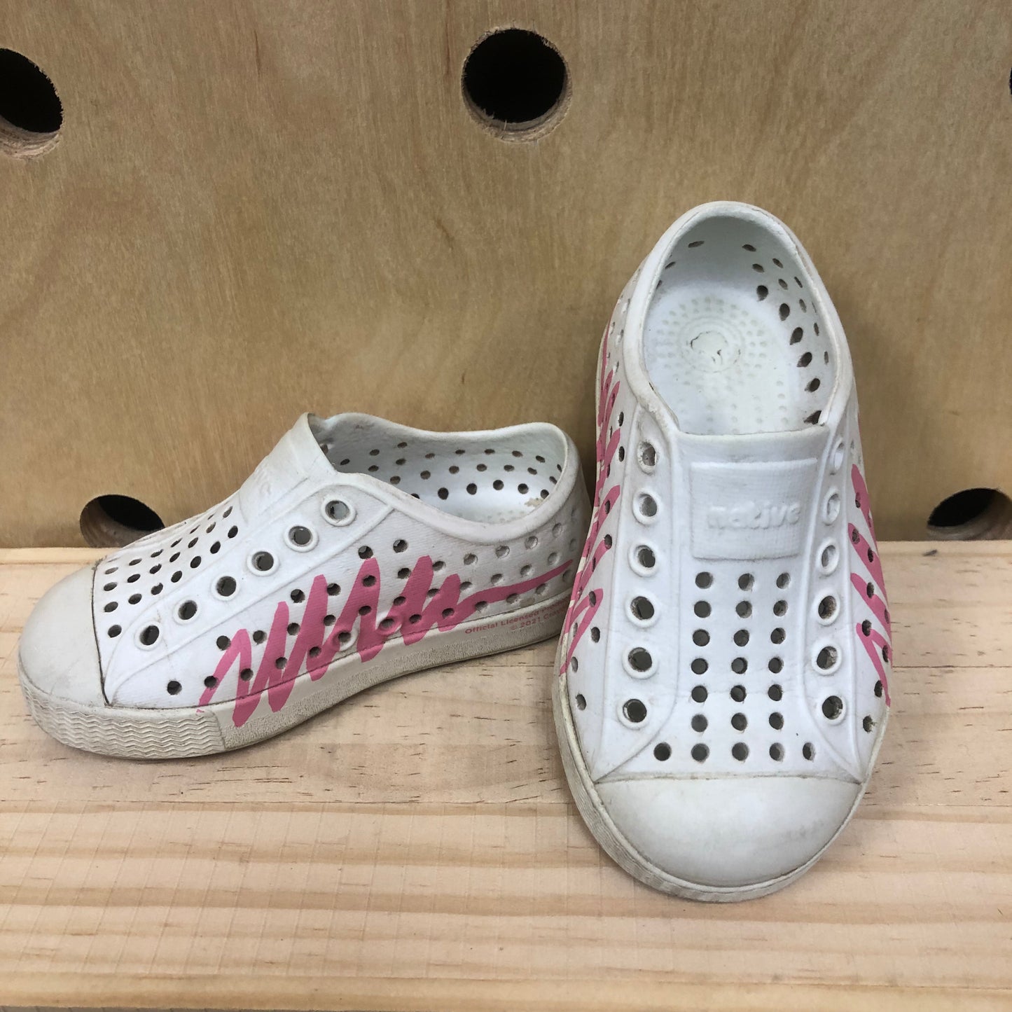 White + Pink Jeffersons