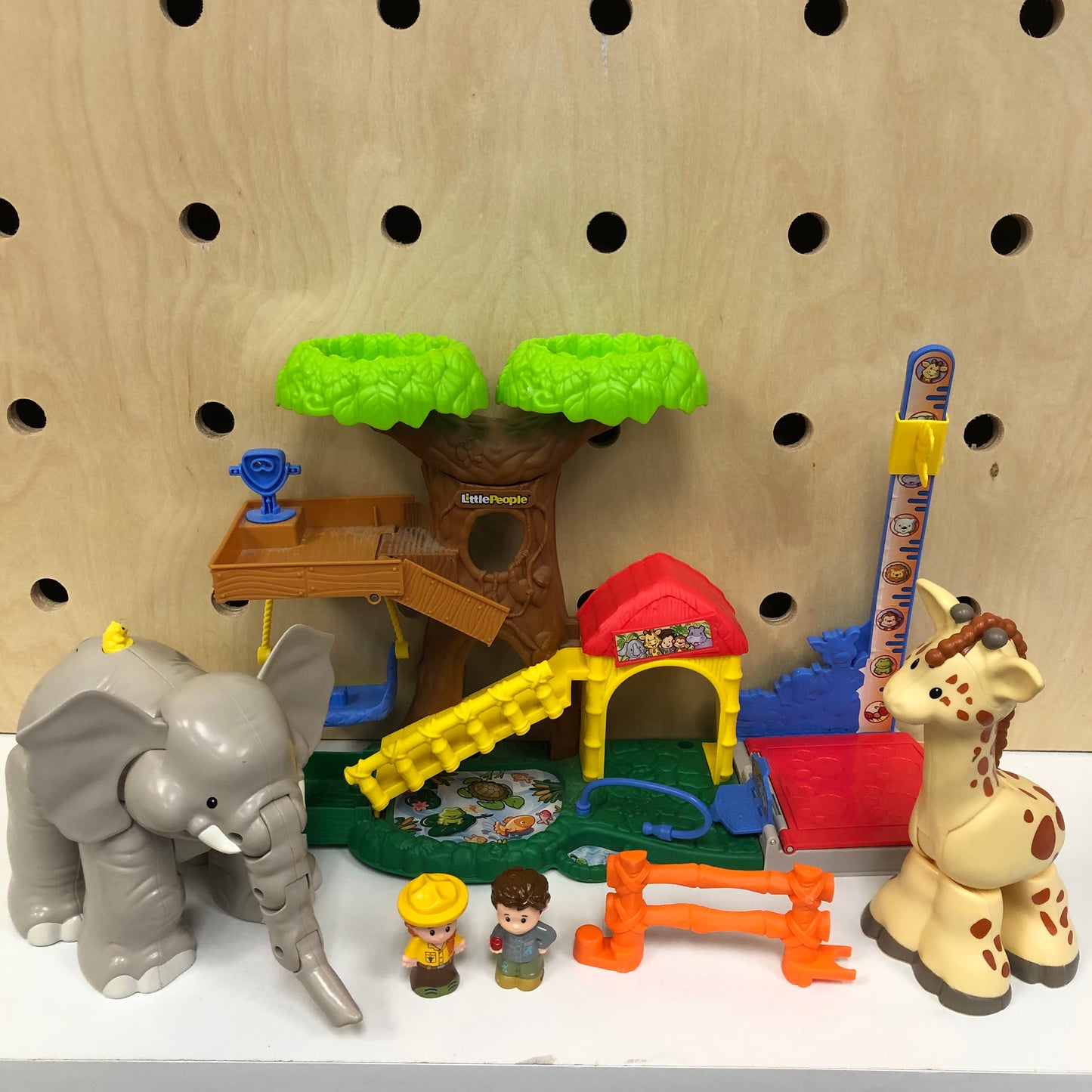 Little People Big Animal Zoo