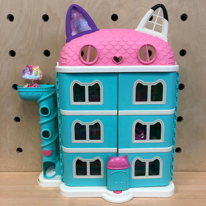 Gabby's  Purrrfect Dollhouse