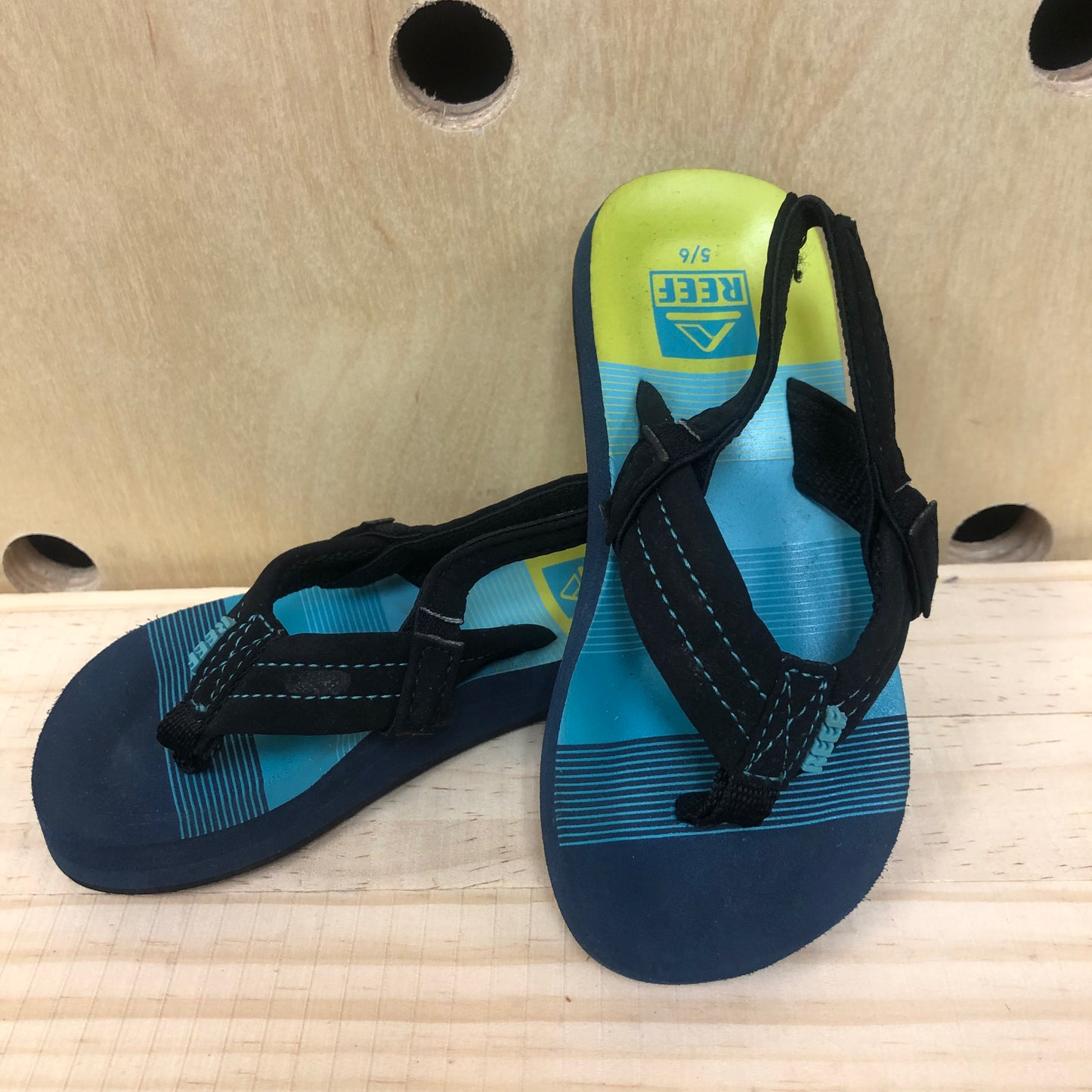 Black Ankle Strap Flip Flops