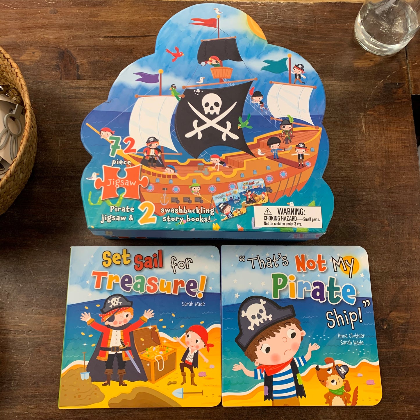 Pirate Jigsaw & 2 Story books