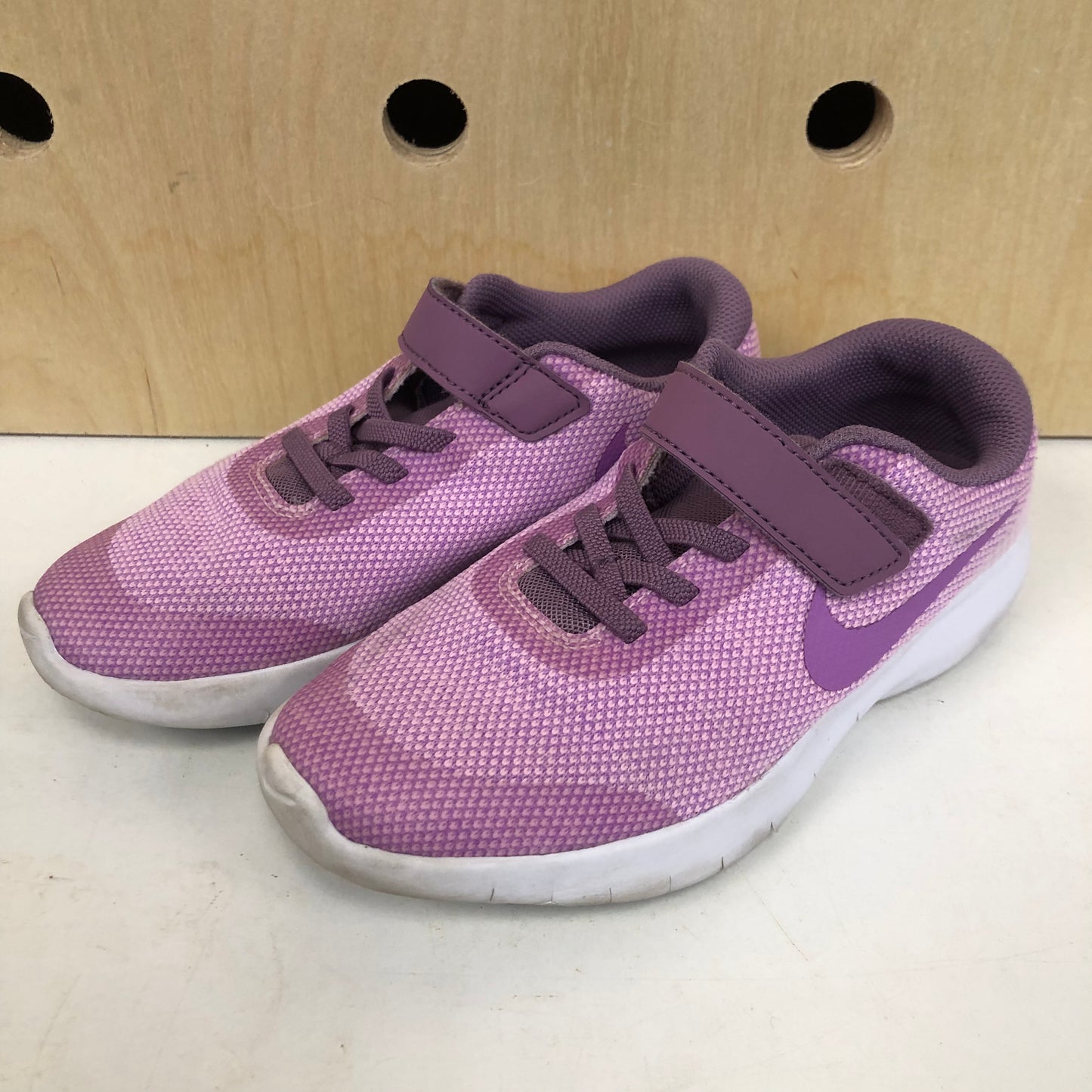 Lavender Flex Experience Sneakers
