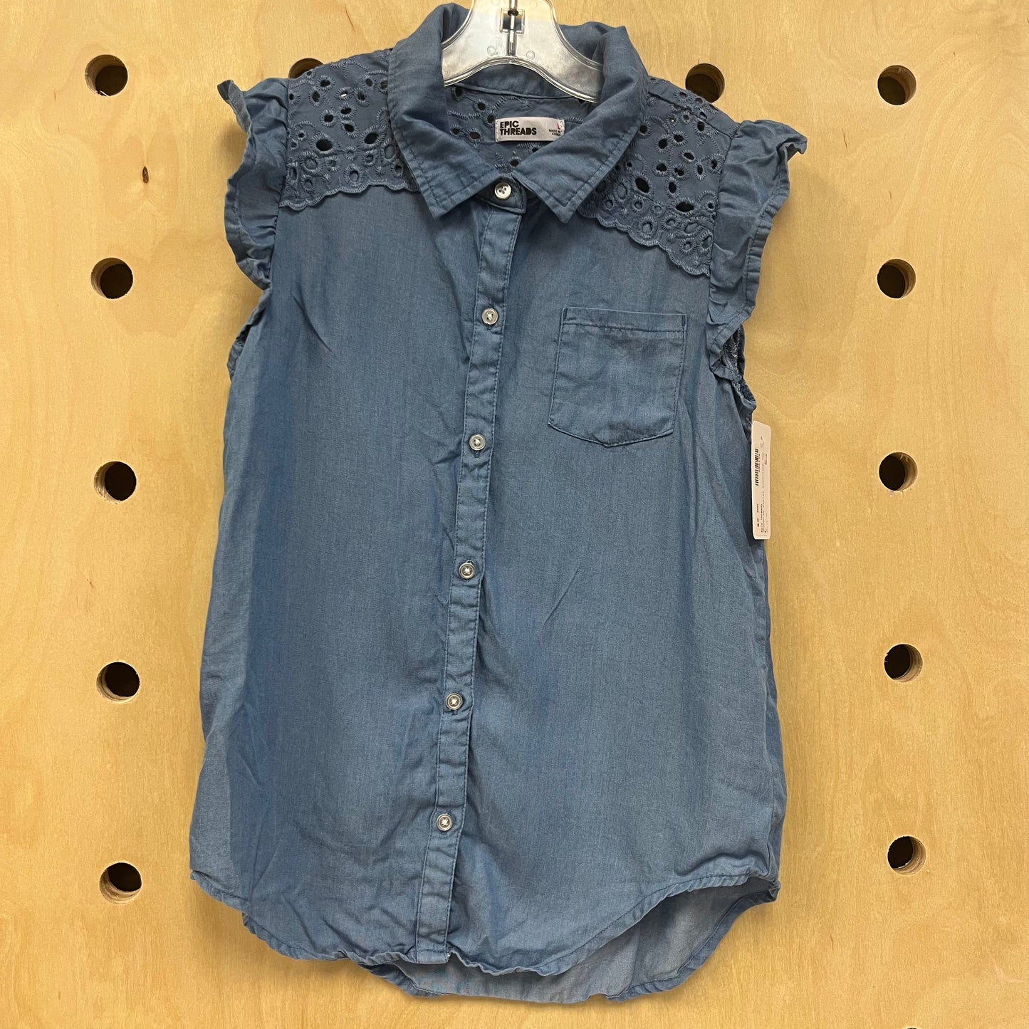Chambray Eyelet Sleevless Top
