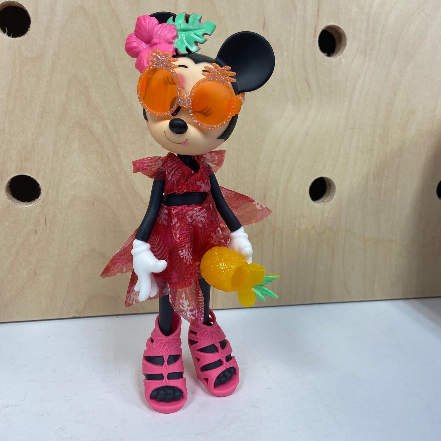 Minnie Doll Pineapple