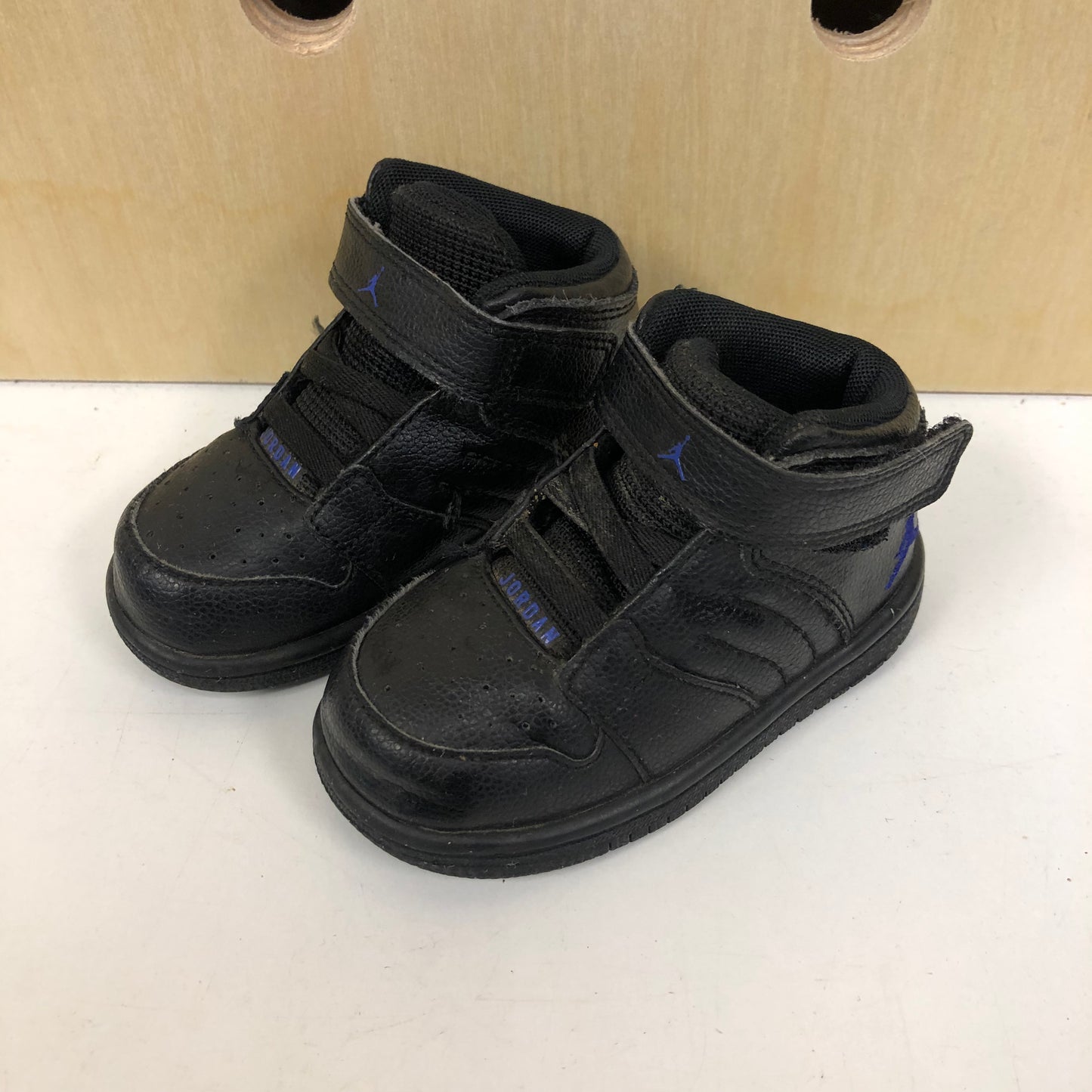 Black Jordan Hi Tops