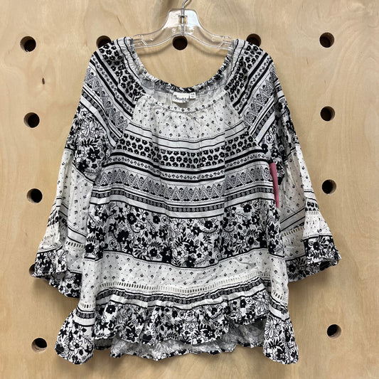Black & White Peasant Top