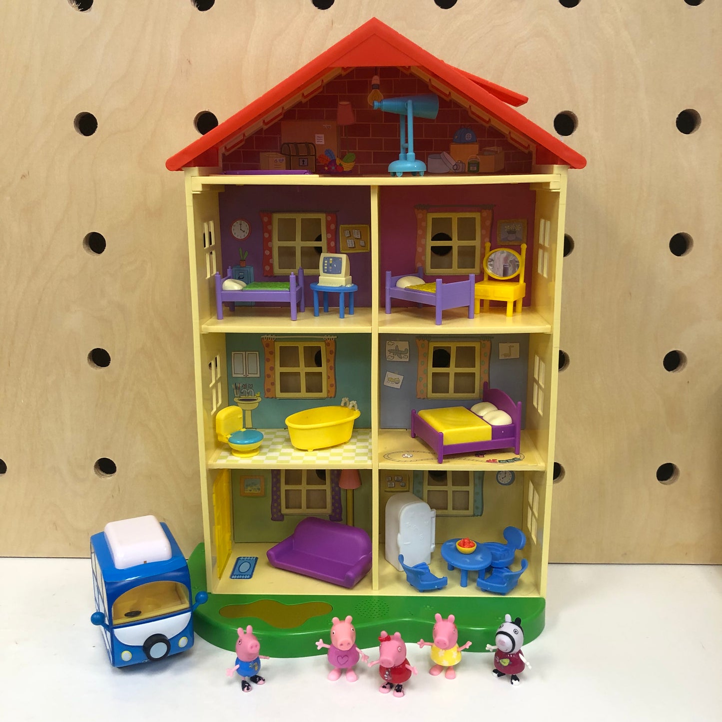 Peppa's Interactive Playhouse