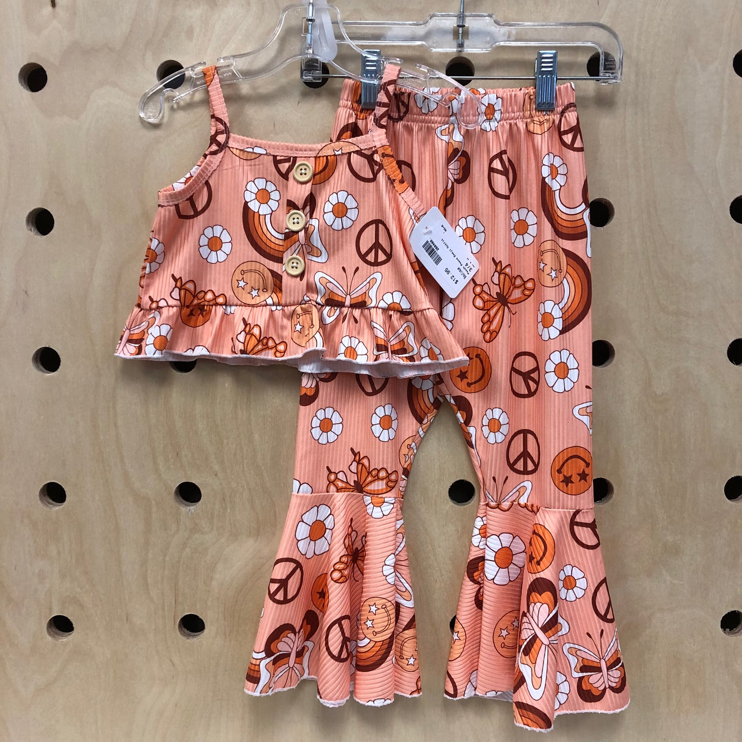 Peach Peace Emoji Outfit