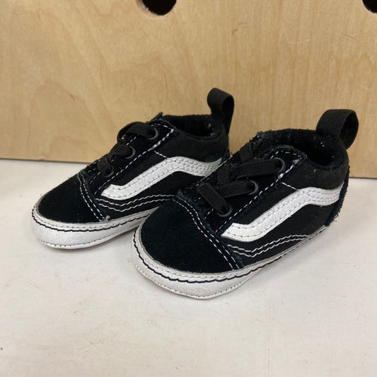 Black + White Crib Shoes