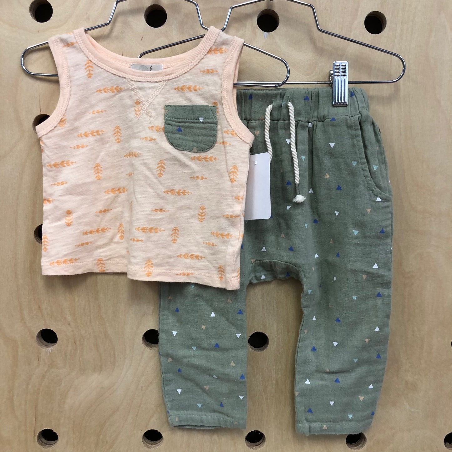 Peach + Green Outfit