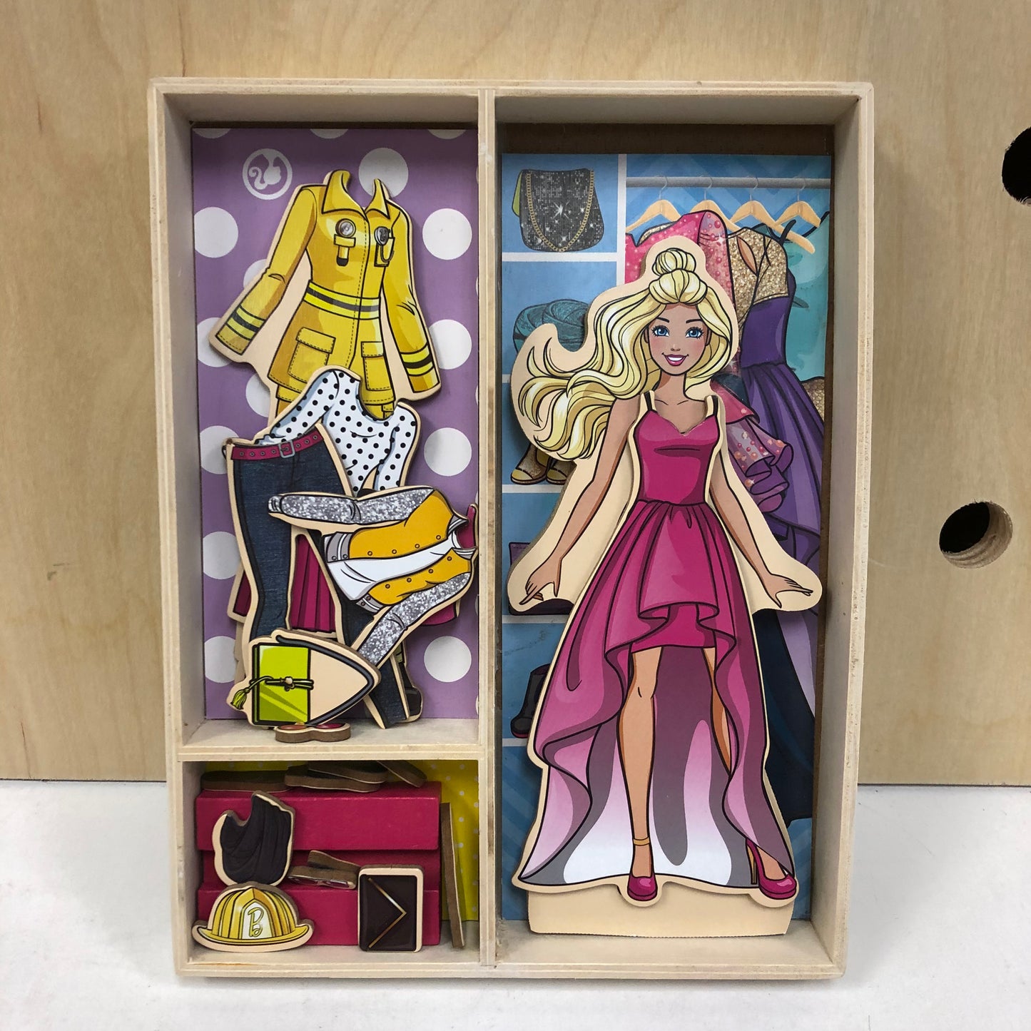 Magnetic Doll Playset