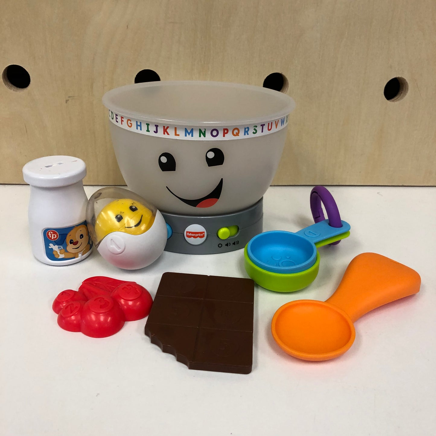 Laugh + Learn Mixing Bowl