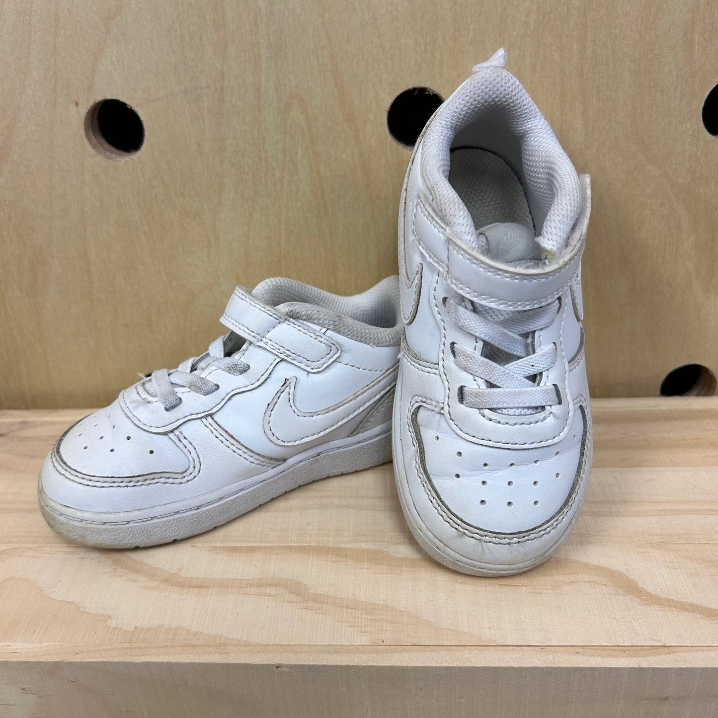 White Air Force 1 Sneakers