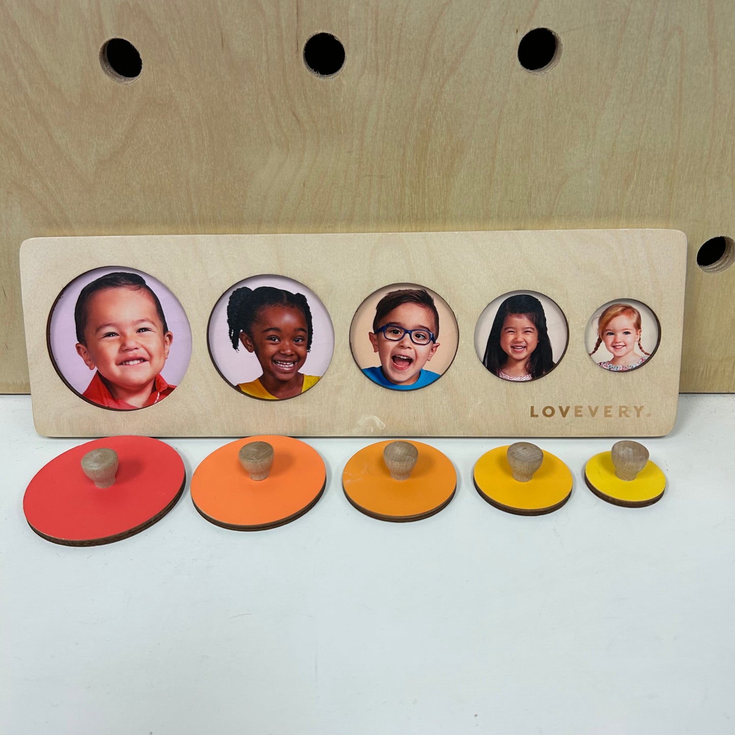 Circle of Friends Puzzle