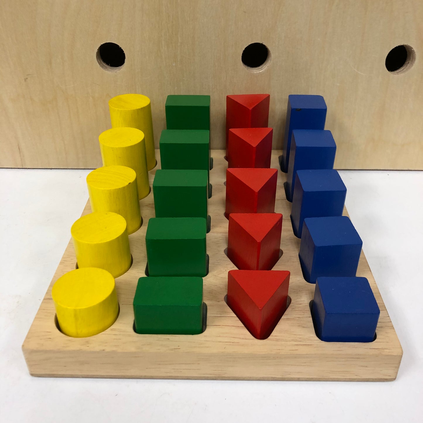 Wooden Chunky Sorting Board