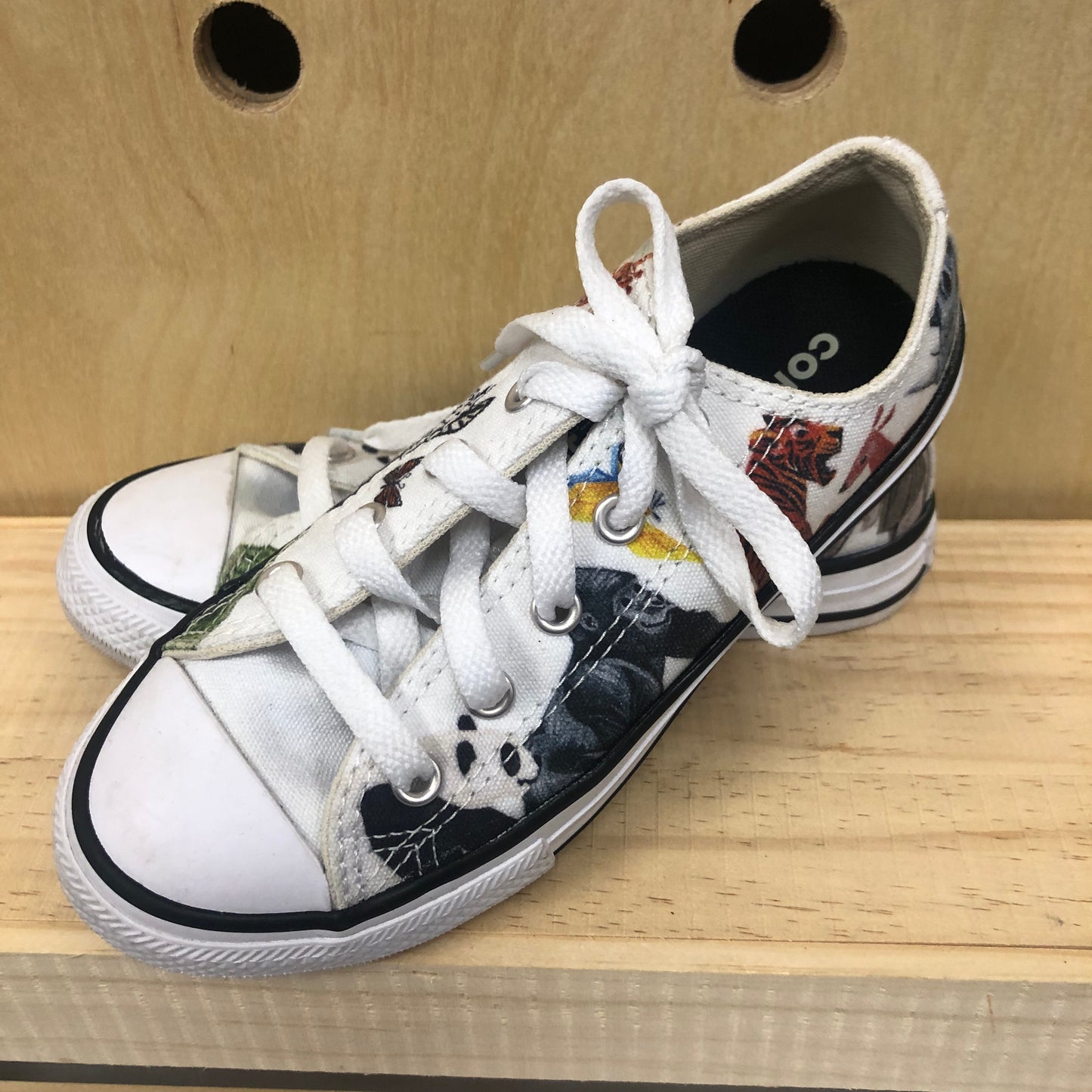 White Zoo Animals All Stars