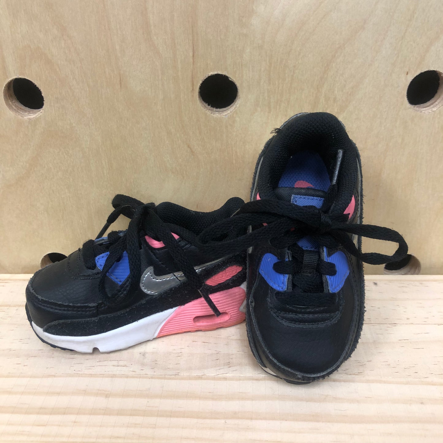 Black + Pink Airmax Sneakers