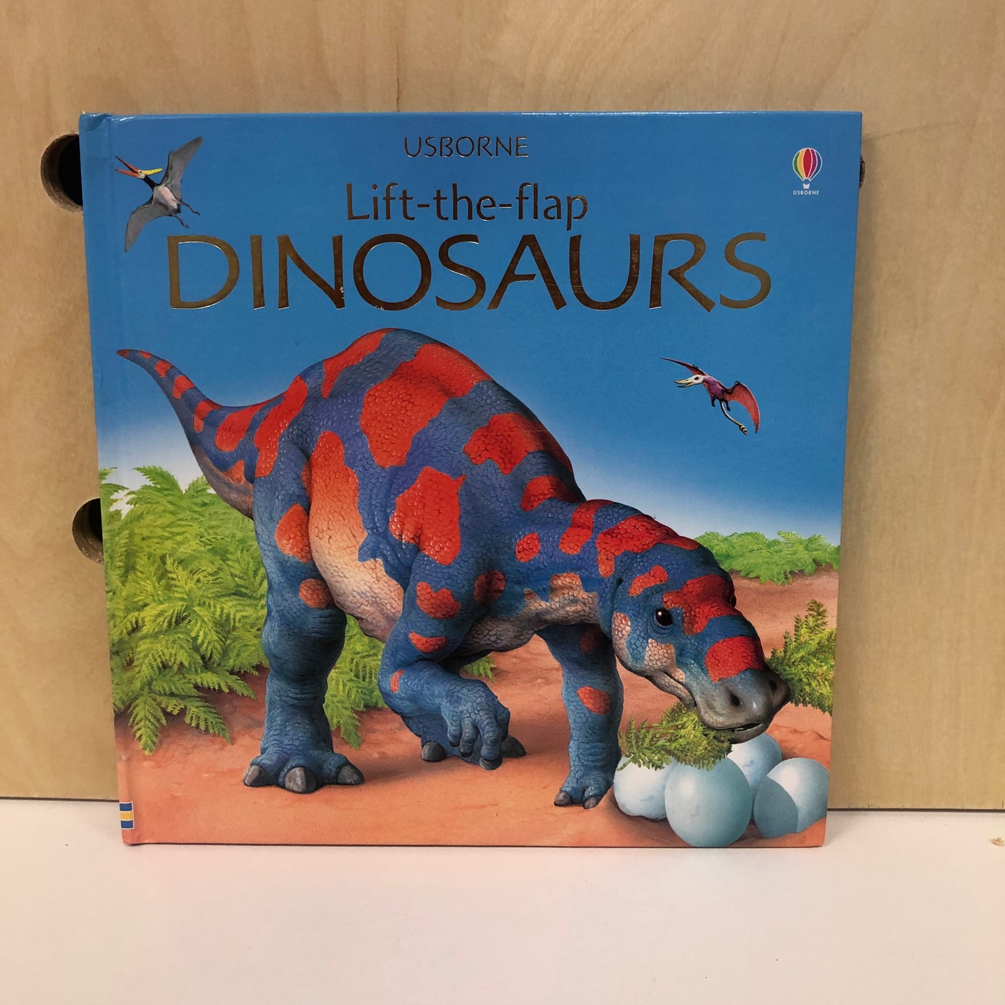 Lift the Flap Dinosaurs