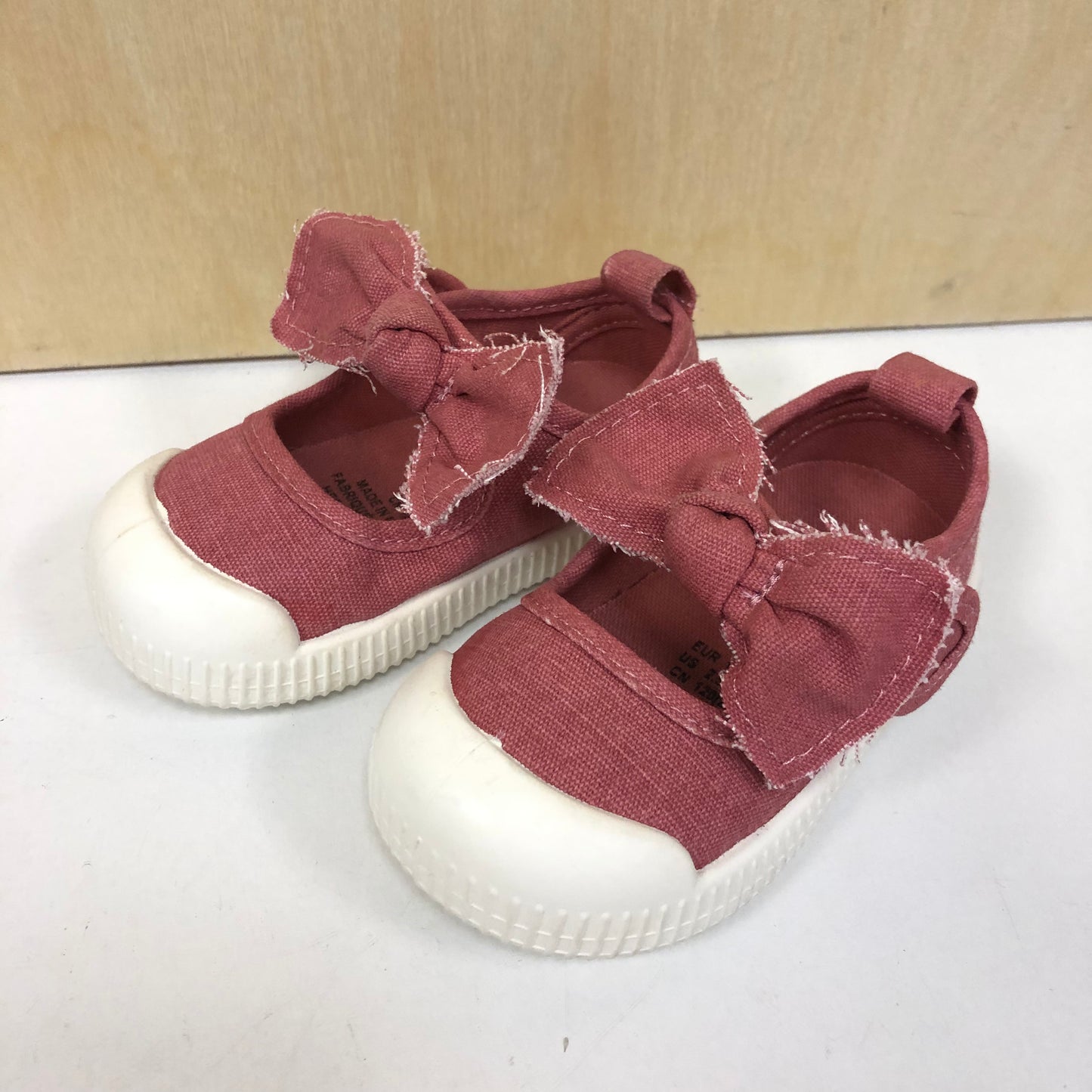 Mauve Bow Slip Ons