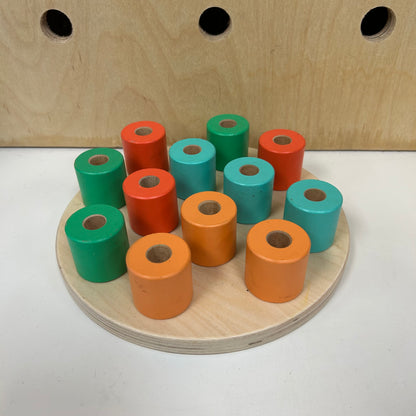Stacking Pegboard