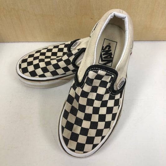 Black + White Checkered Slip O