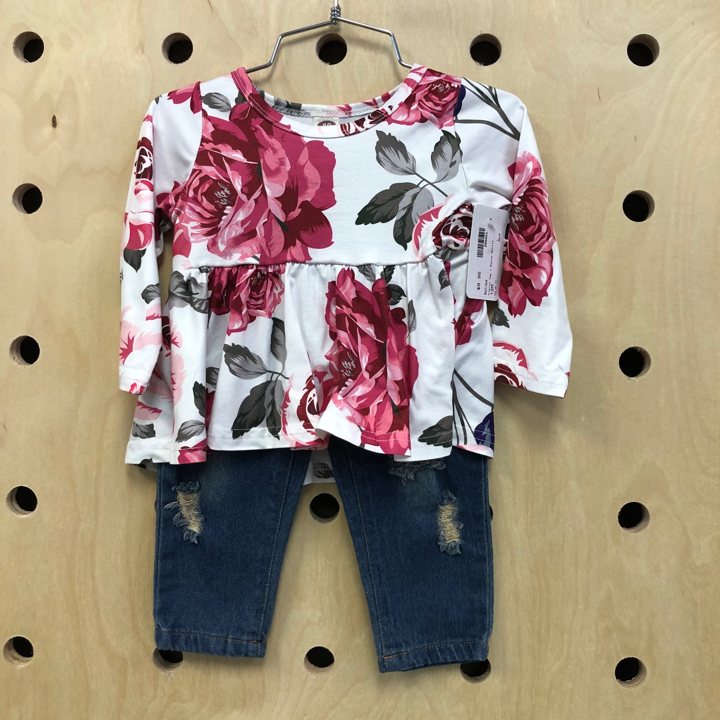 Floral Top + Denim Outfit