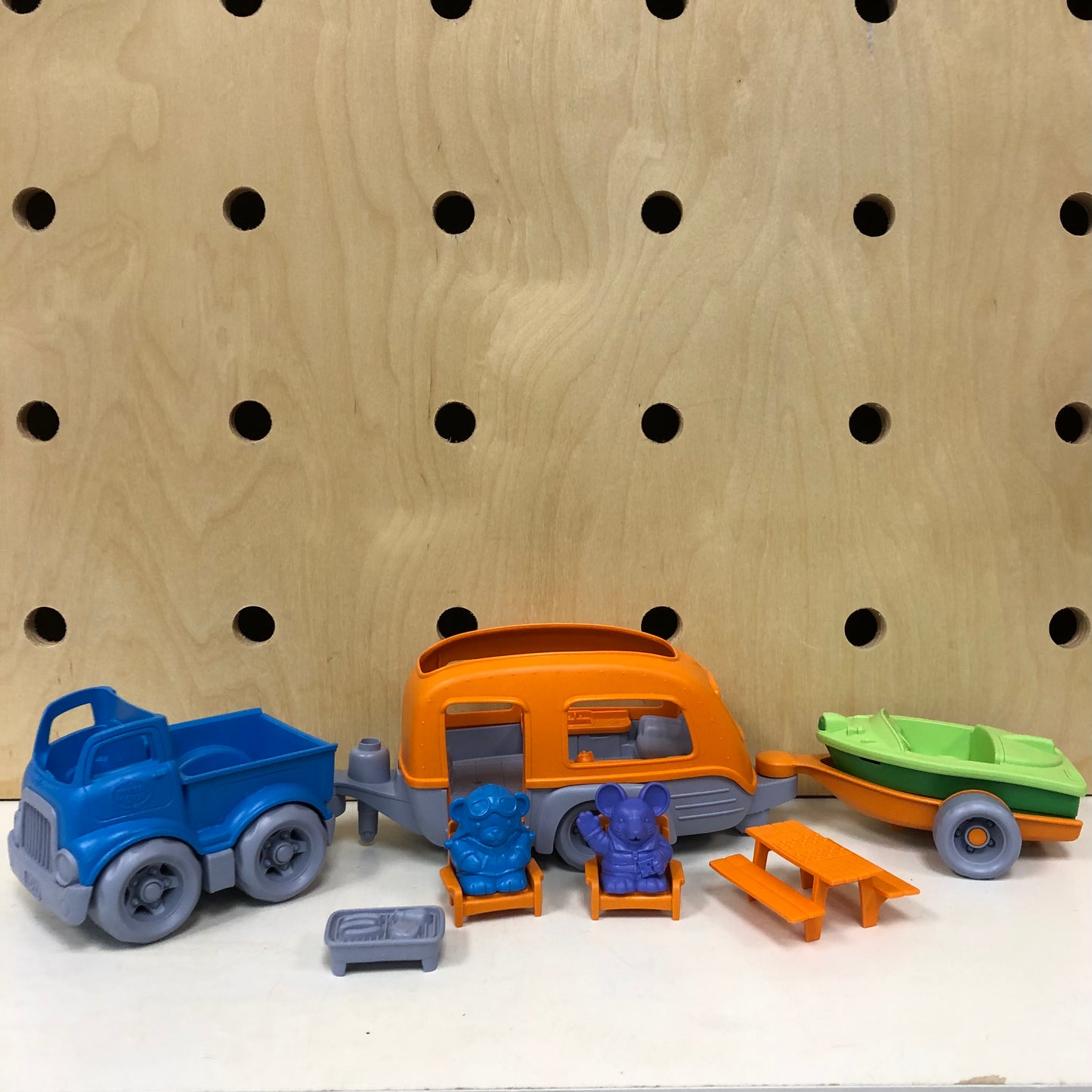 Truck, Trailer + Boat Set