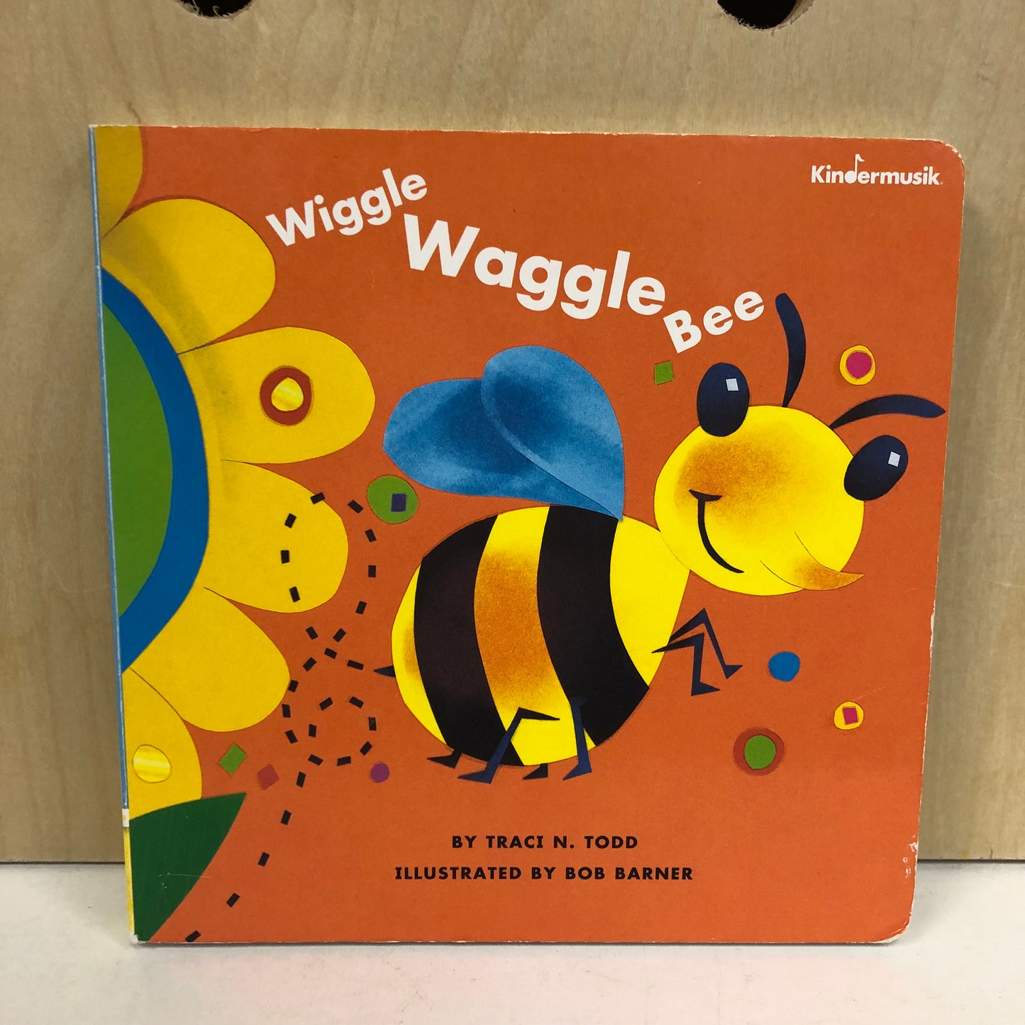 Wiggle Waggle Bee