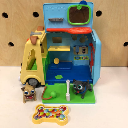 Puppy Pals Awesome Bus