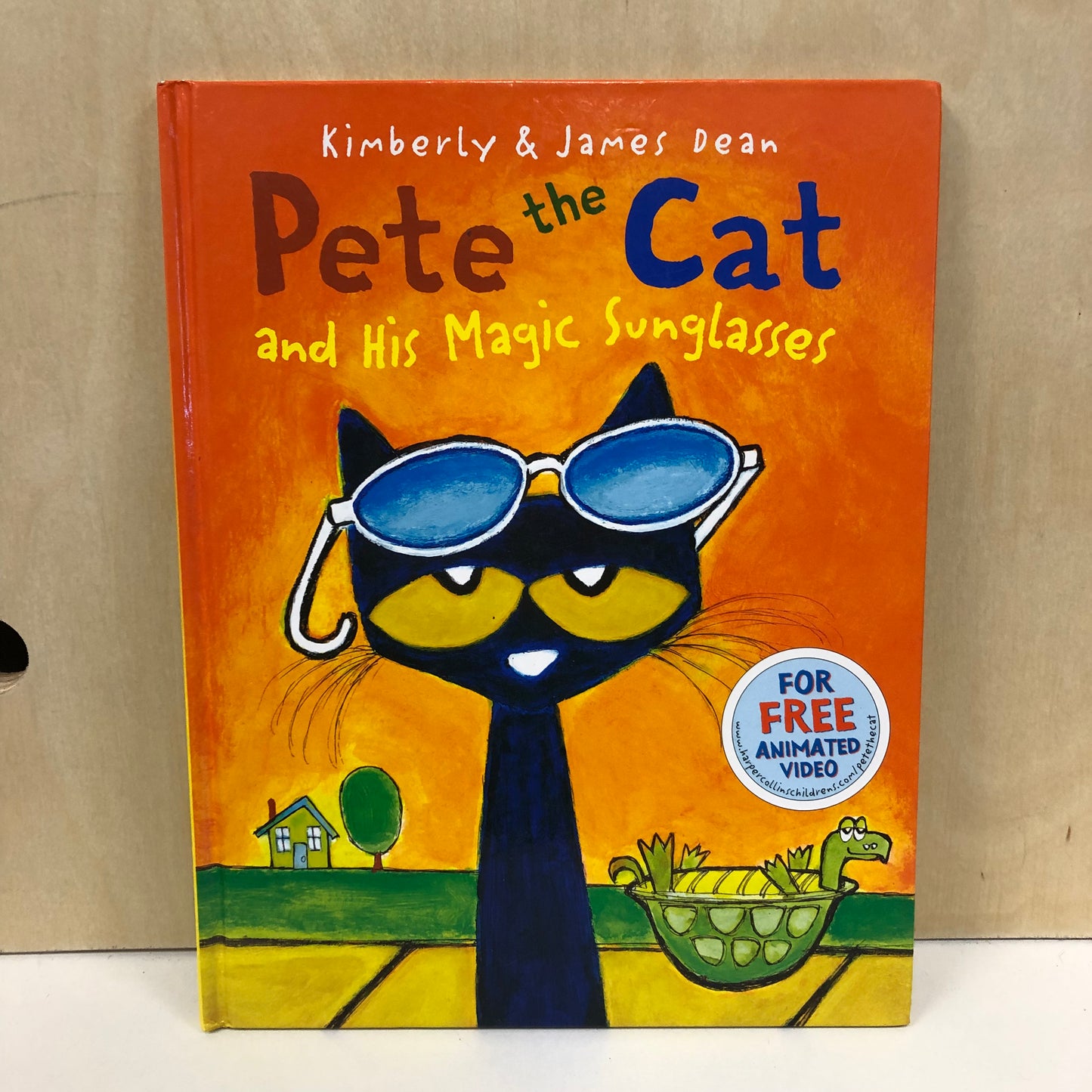 Pete the Cat Magic Sunglasses