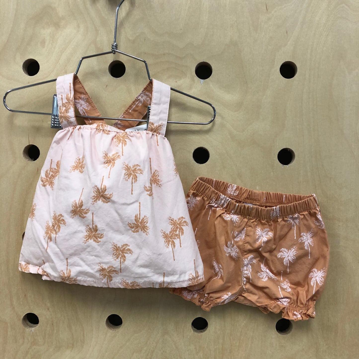 Pink Palm Scene Outfit