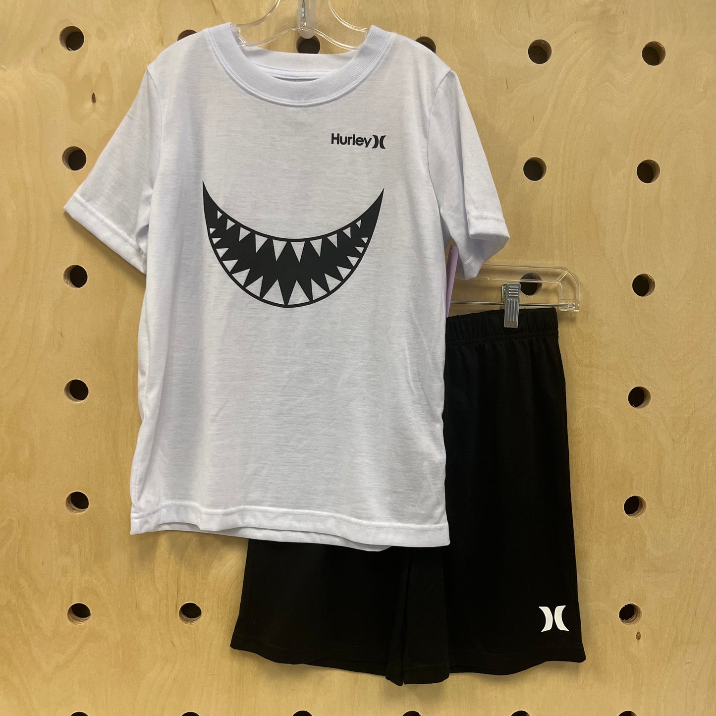 Black + White Lounge Set NEW!