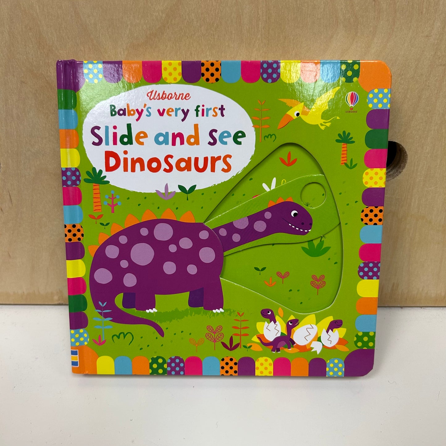 First Slide & See Dinos Usborne