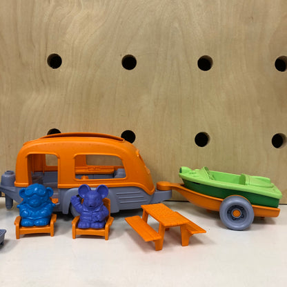 Truck, Trailer + Boat Set